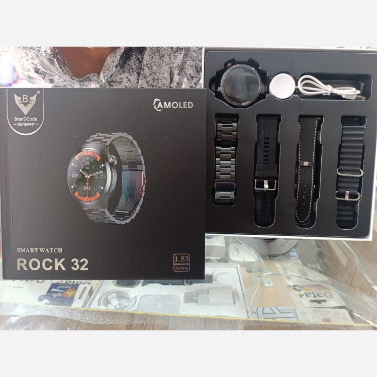 ساعت هوشمند راک مدل Rock ۳۲ با صفحه نمایش AMOLED تحت لیسانس آلمان